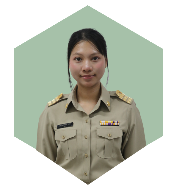 นางสาวเพชรณลักษณา มั่งมี